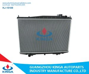 Aluminium Auto Radiator voor Nissan BD22 TD27 MT